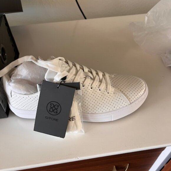 GFore Ladies Durf Perforated Leather Golf Shoe size 8 NWT - Picture 7 of 8